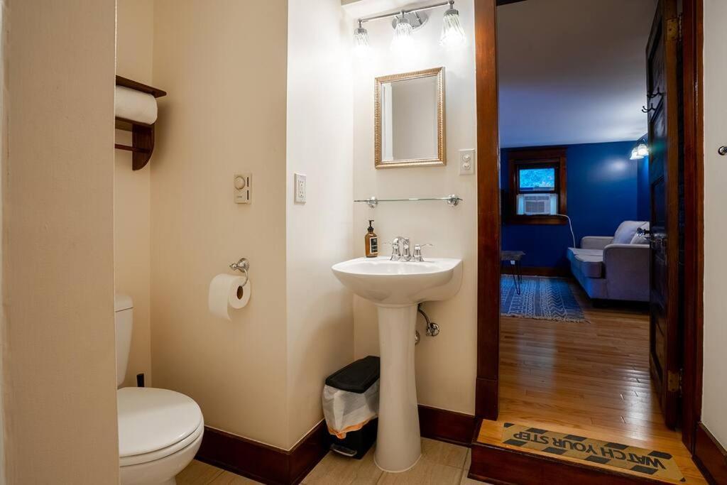 Charming 1Bd Suite In Capitol Hill - Foxglove Inn Seattle Kültér fotó