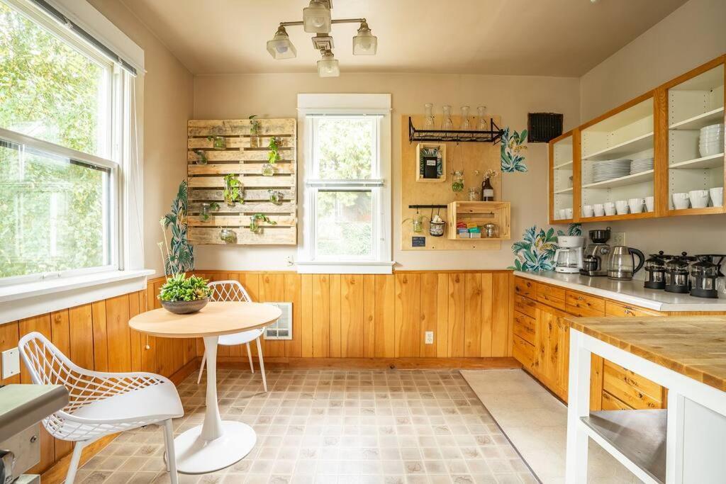 Charming 1Bd Suite In Capitol Hill - Foxglove Inn Seattle Kültér fotó